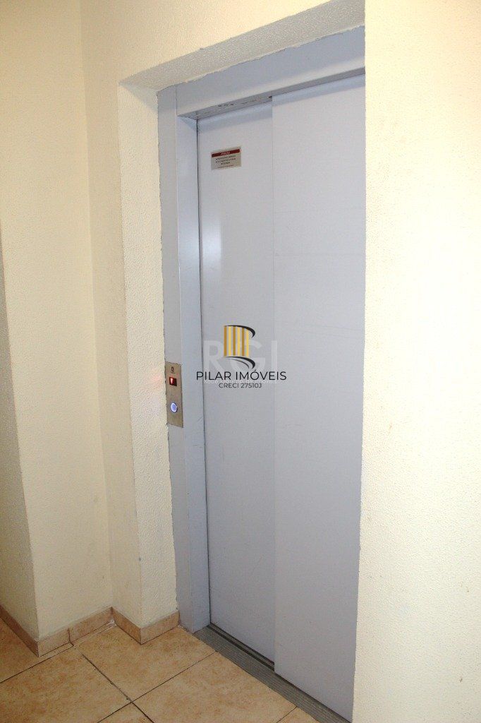 Apartamento para Venda - 48m², 2 dormitórios, 1 vaga - Teresópolis
