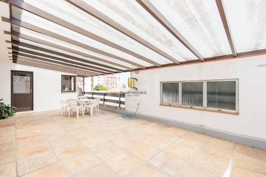 Casa com 333m² no bairro passo da areia
