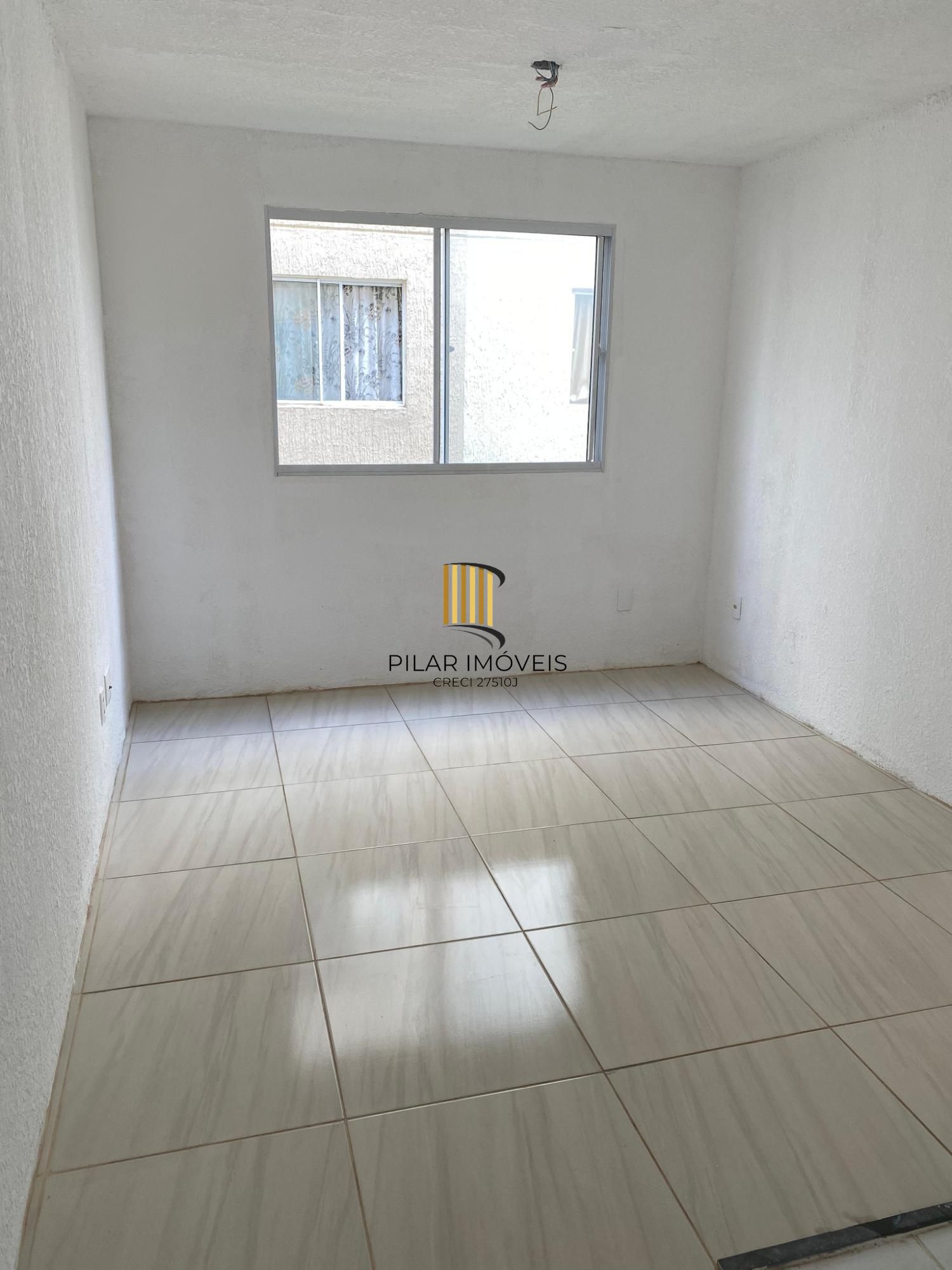 Apartamento de 2 dormitórios no Bairro Restinga