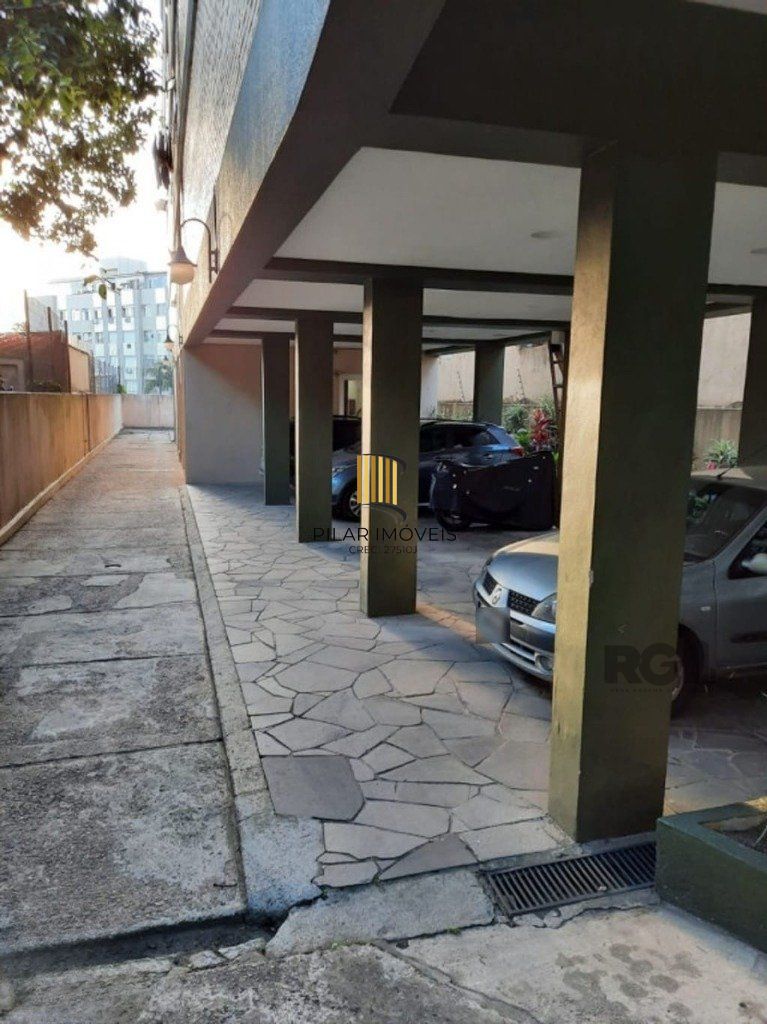 Excelente apartamento de 96m² com 02 dormitórios sendo 01 suíte e 1 vaga de garagem.
