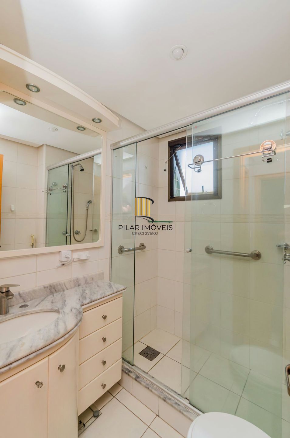 Apartamento à venda com 2 quartos 89 m²