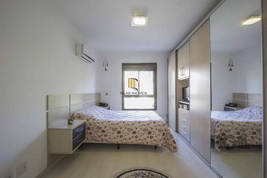 Apartamento para Venda - 78.39m², 2 dormitórios, sendo 1 suites, 1 vaga - Petrópolis