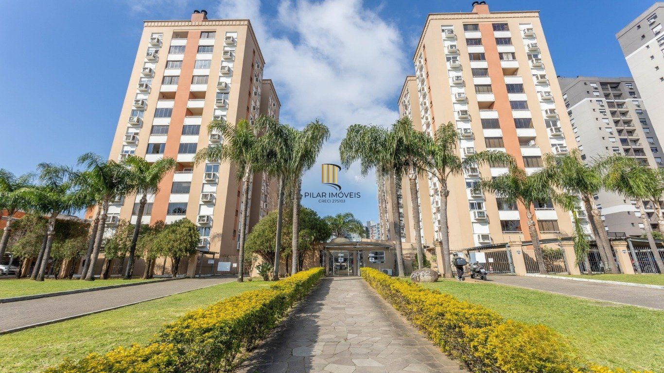Apartamento com 2 quartos à venda em Partenon, Porto Alegre.