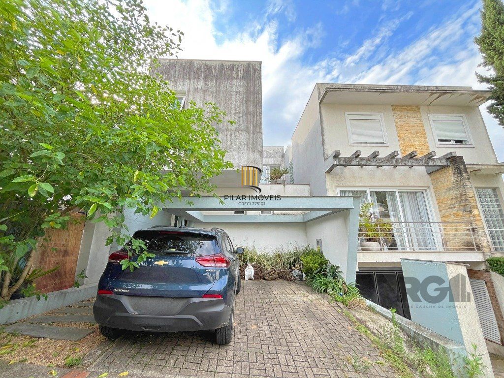 Casa 3 dormitórios no bairro Vila Nova