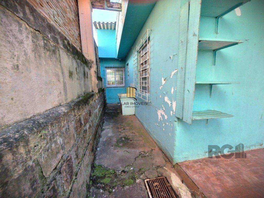 Casa 4 Dormitório(s) Bairro Nonoai