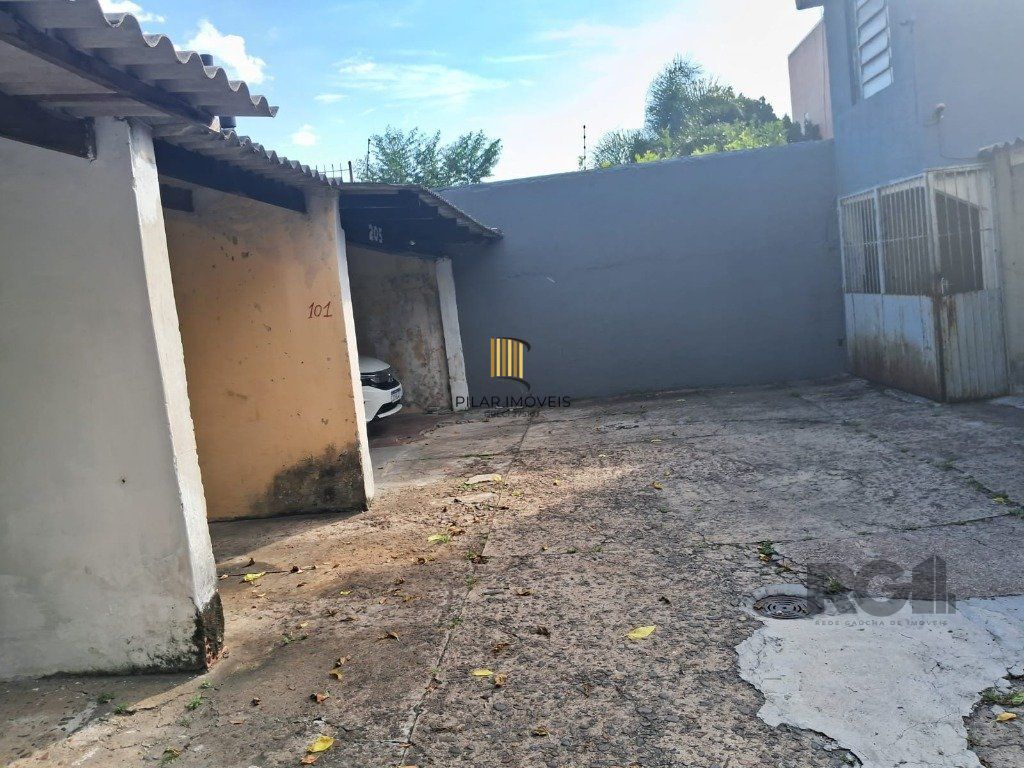 Apartamento de 02 dormitórios com sacada , Teresópolis