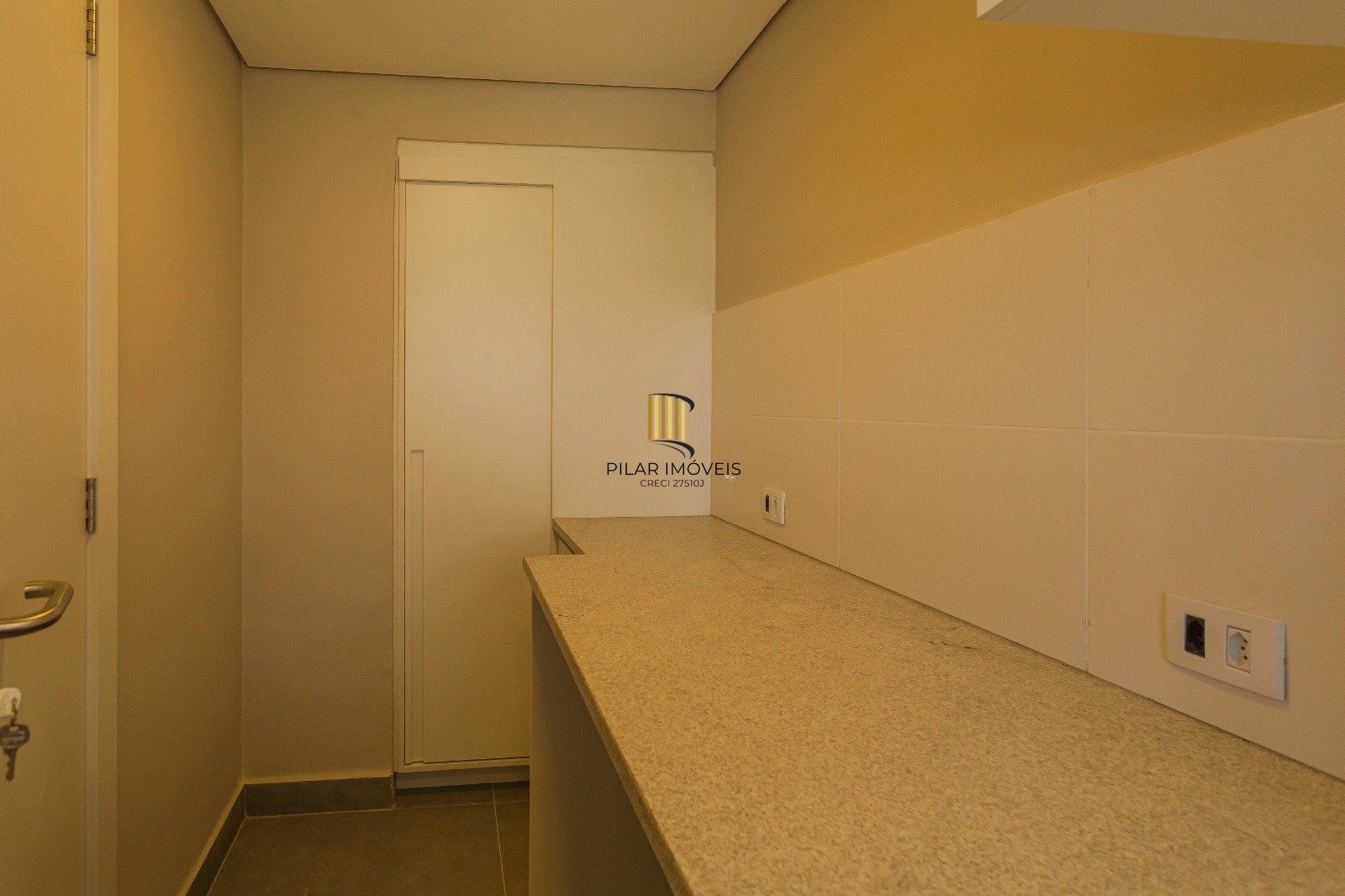 Apartamento com 3 quartos, 1 vaga e 115.98m² - Rua Mostardeiro - Moinhos De Vento, Porto Alegre