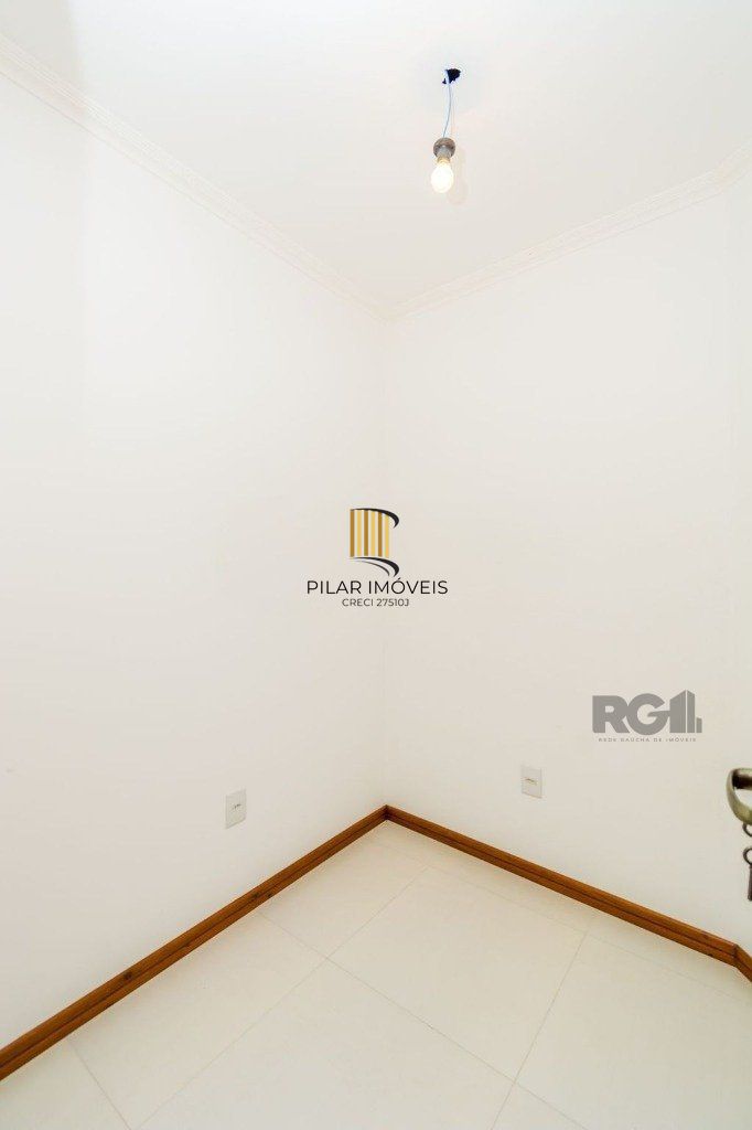 Casa 320m², 3 dormitórios, 3 vagas no bairro Jardim Itu