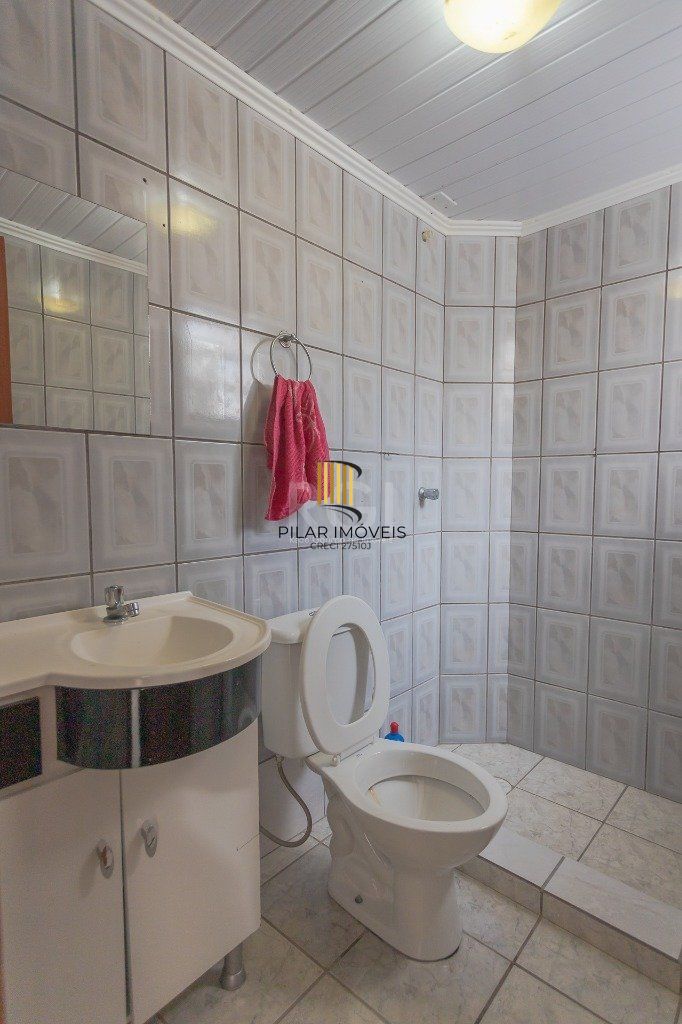 Casa 4 Dormitório(s) Bairro Glória