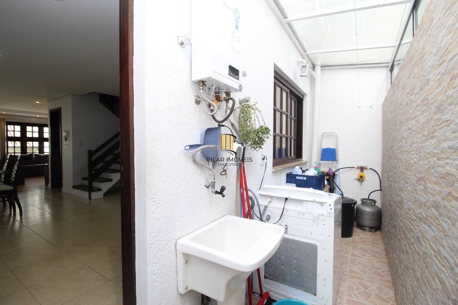 Casa de 180m² com 3 dormitórios  no bairro Ecoville, Porto Alegre
