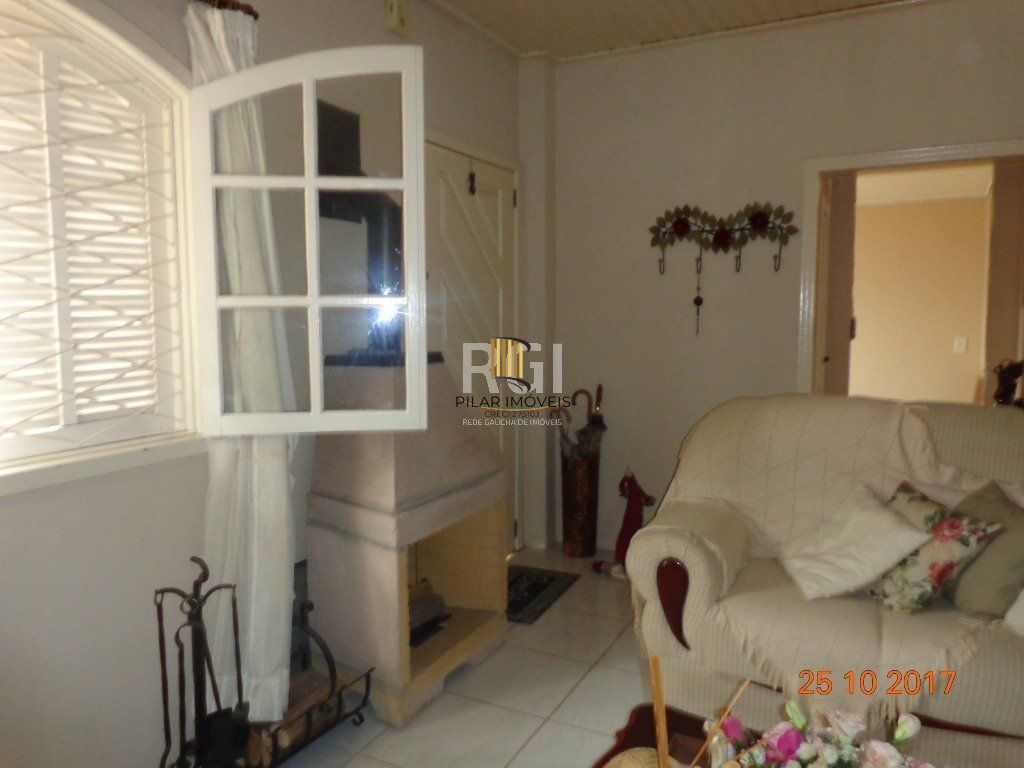 Casa para Venda - 380m², 2 dormitórios, sendo 1 suites, 1 vaga - Nonoai