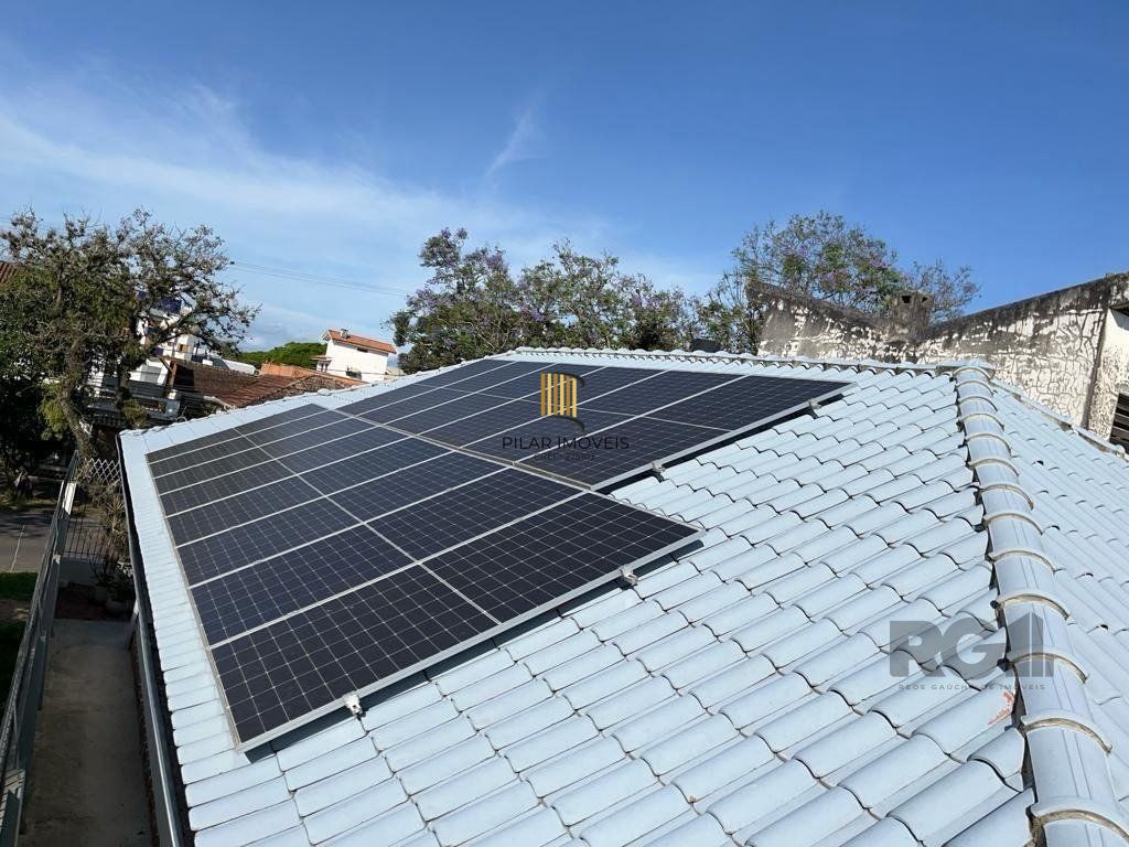 Casa 3 dormitórios no bairro Teresópolis