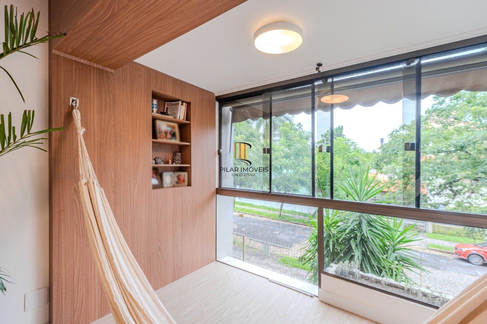 Apartamento de 3 dormitórios á venda no Bairro Cristal, Porto Alegre