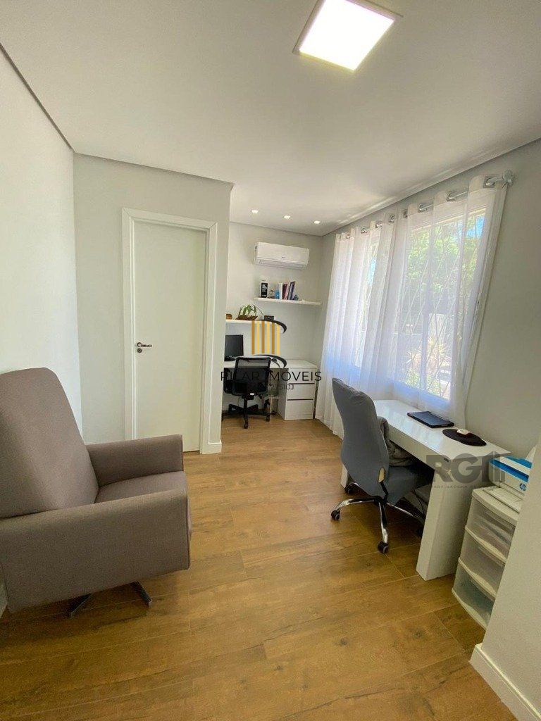 Casa 3 dormitórios no bairro Teresópolis