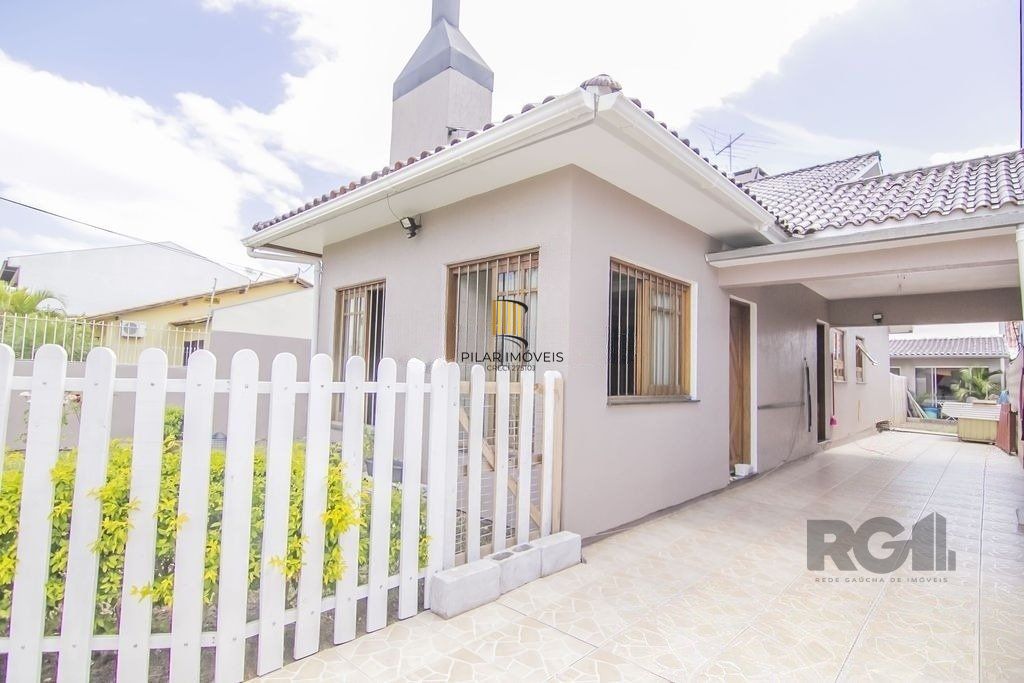 Casa 115m² - 3 dormitórios, 3 vagas no bairro Jardim Leopoldina
