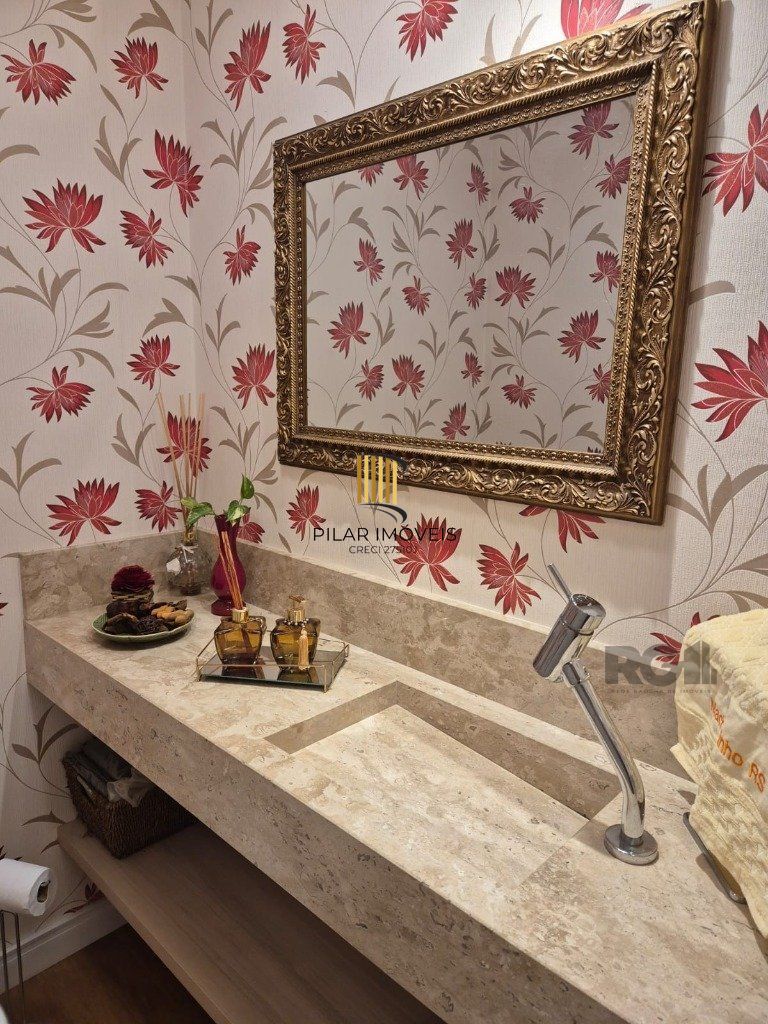 Apartamento 03 dormitorios com suite em Porto Alegre=RS