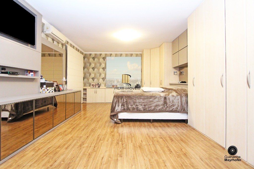 Casa para Venda - 445.52m², 4 dormitórios, sendo 4 suites, 4 vagas - Teresópolis