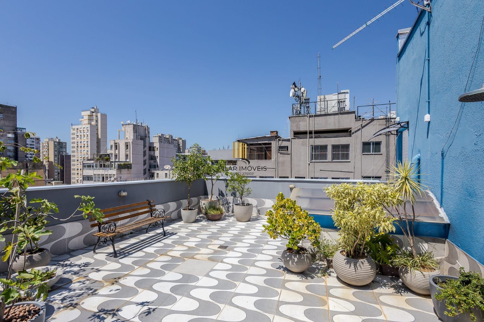 Apartamento de 80 m²semi mobiliado, 3 dormitórios e 1 suíte no Centro Histórico