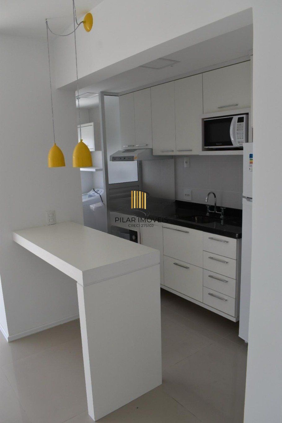 Apartamento com 3 quartos e 79m² à venda em Passo da Areia, Porto Alegre. Rua Bezerra De Menezes, Passo Da Areia, Porto Alegre