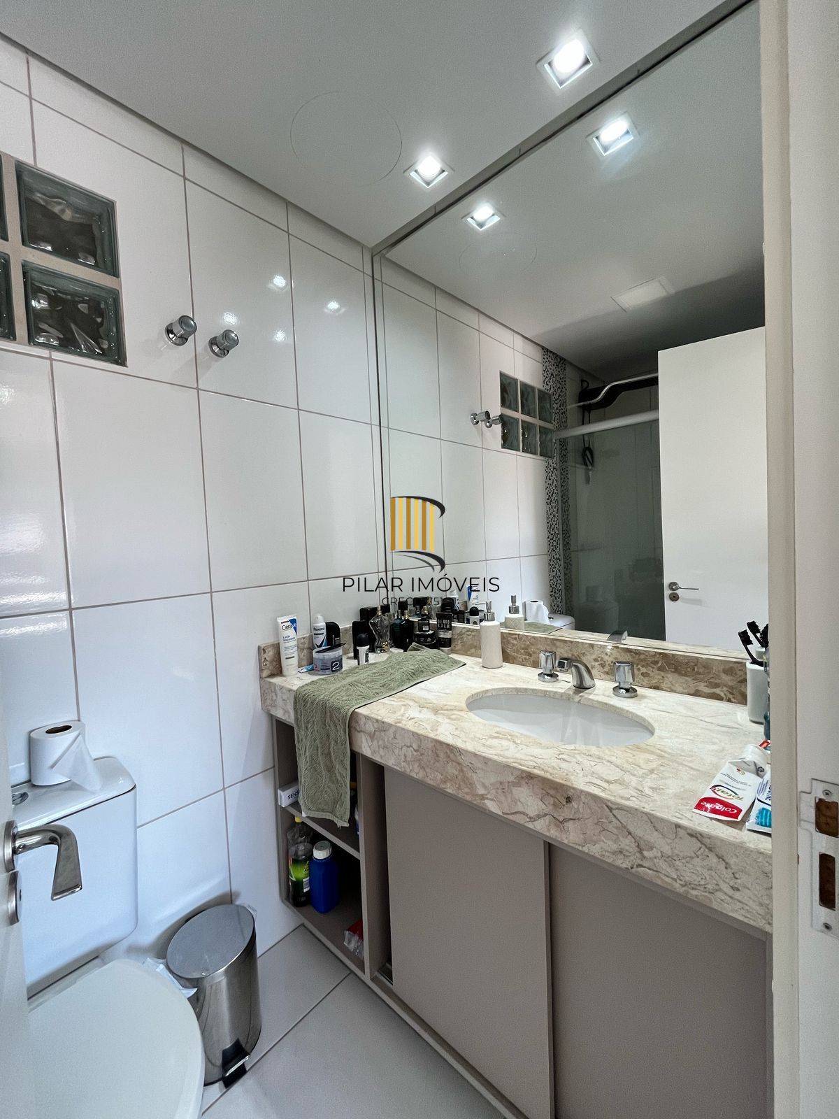 Apartamento 2 dormitórios no bairro Menino Deus