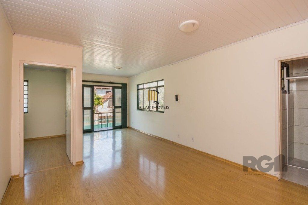 Casa com 5 dormitórios no bairro Jardim Sabará