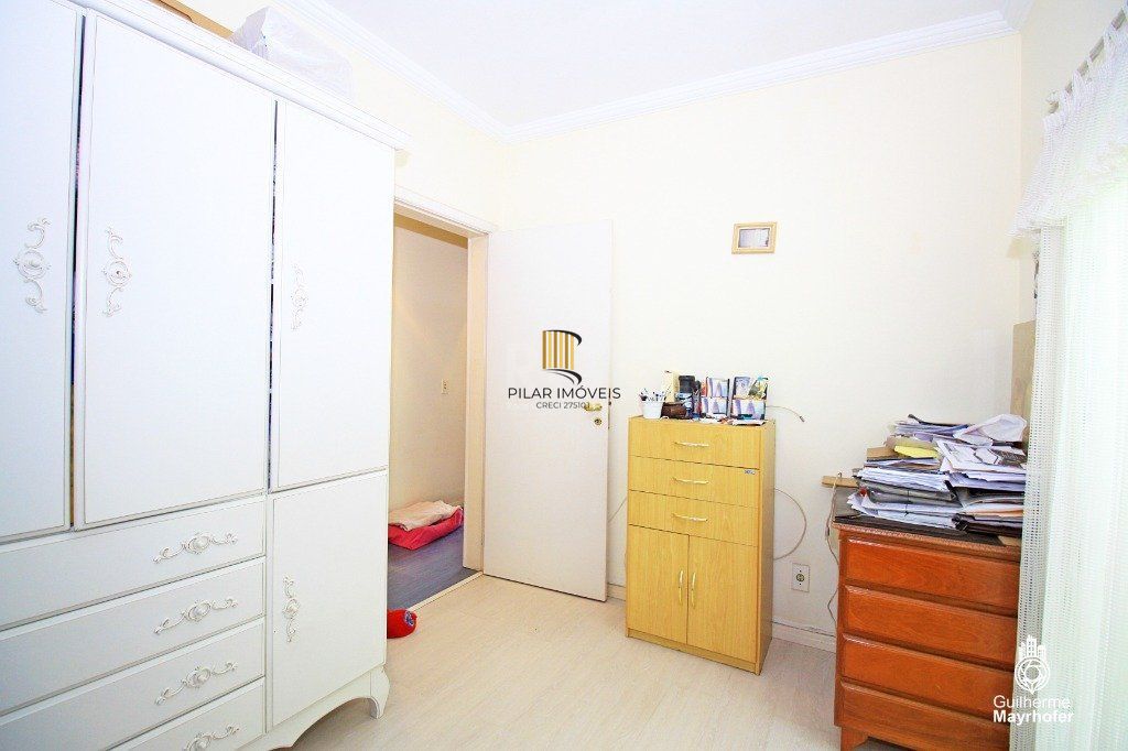 Casa para Venda - 130m², 3 dormitórios, sendo 1 suites, 4 vagas - Sarandi