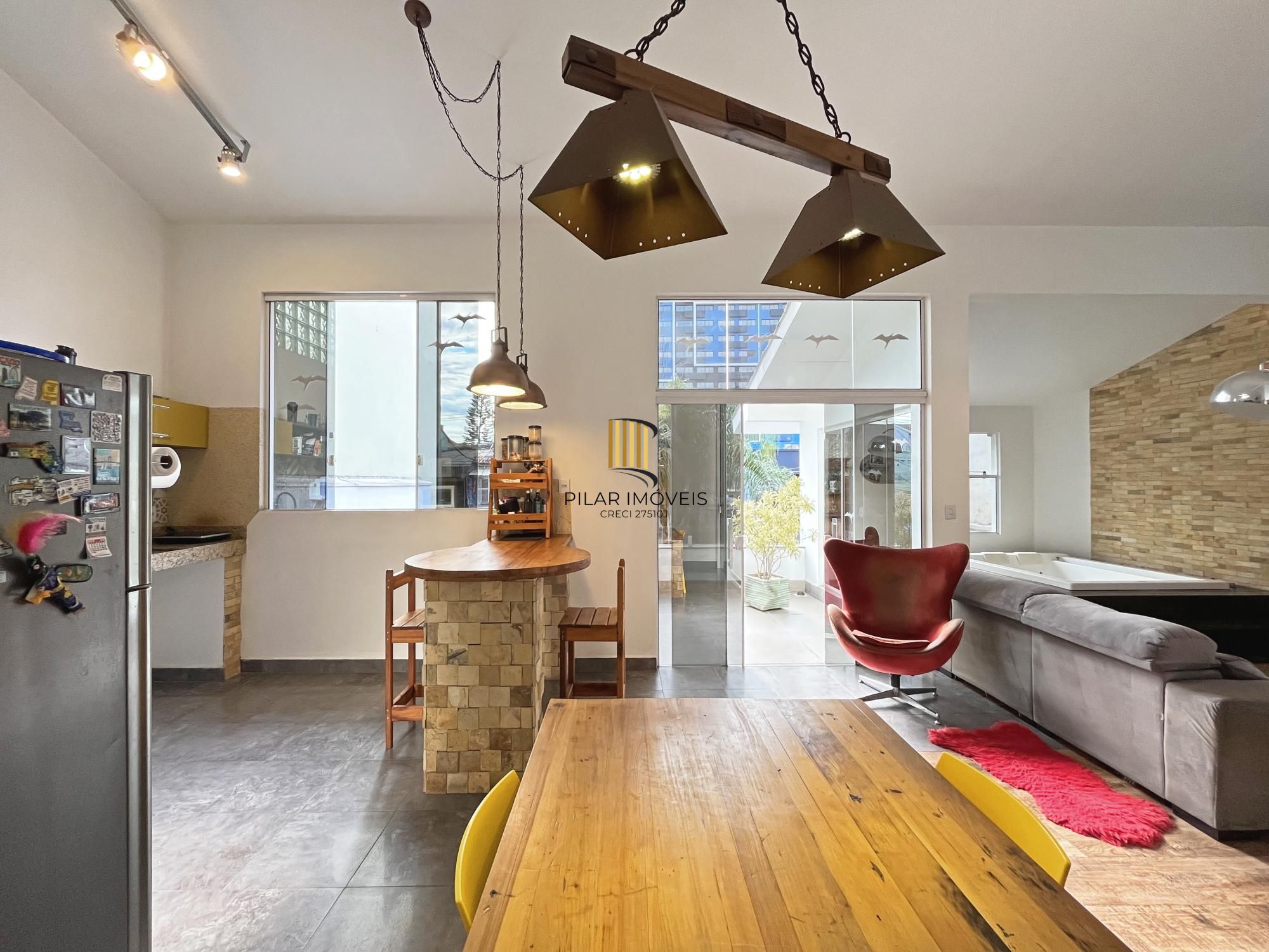 Casa Comercial 2 dormitórios no bairro Cidade Baixa
