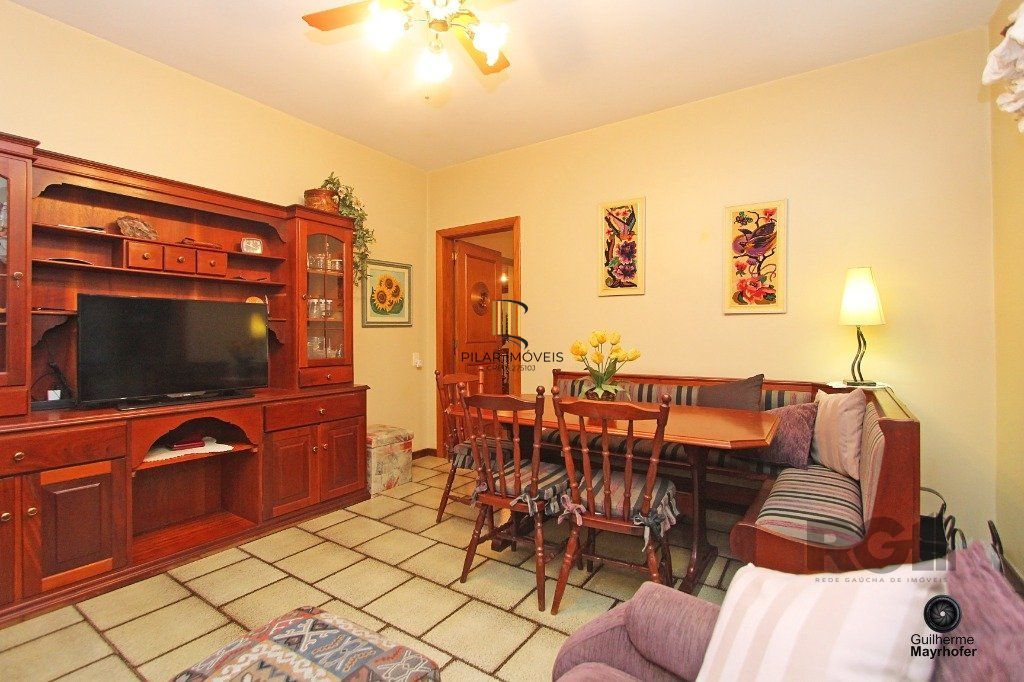 Excelente apartamento de 315m² com 3 dormitórios e 2 vagas.