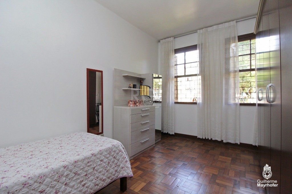 Casa para Venda - 212m², 3 dormitórios, 2 vagas - Medianeira