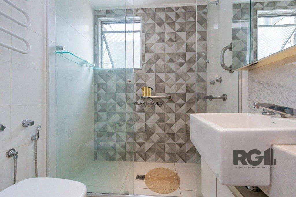 Cobertura para Venda - 191.89m², 3 dormitórios, sendo 1 suites, 1 vaga - Centro Histórico