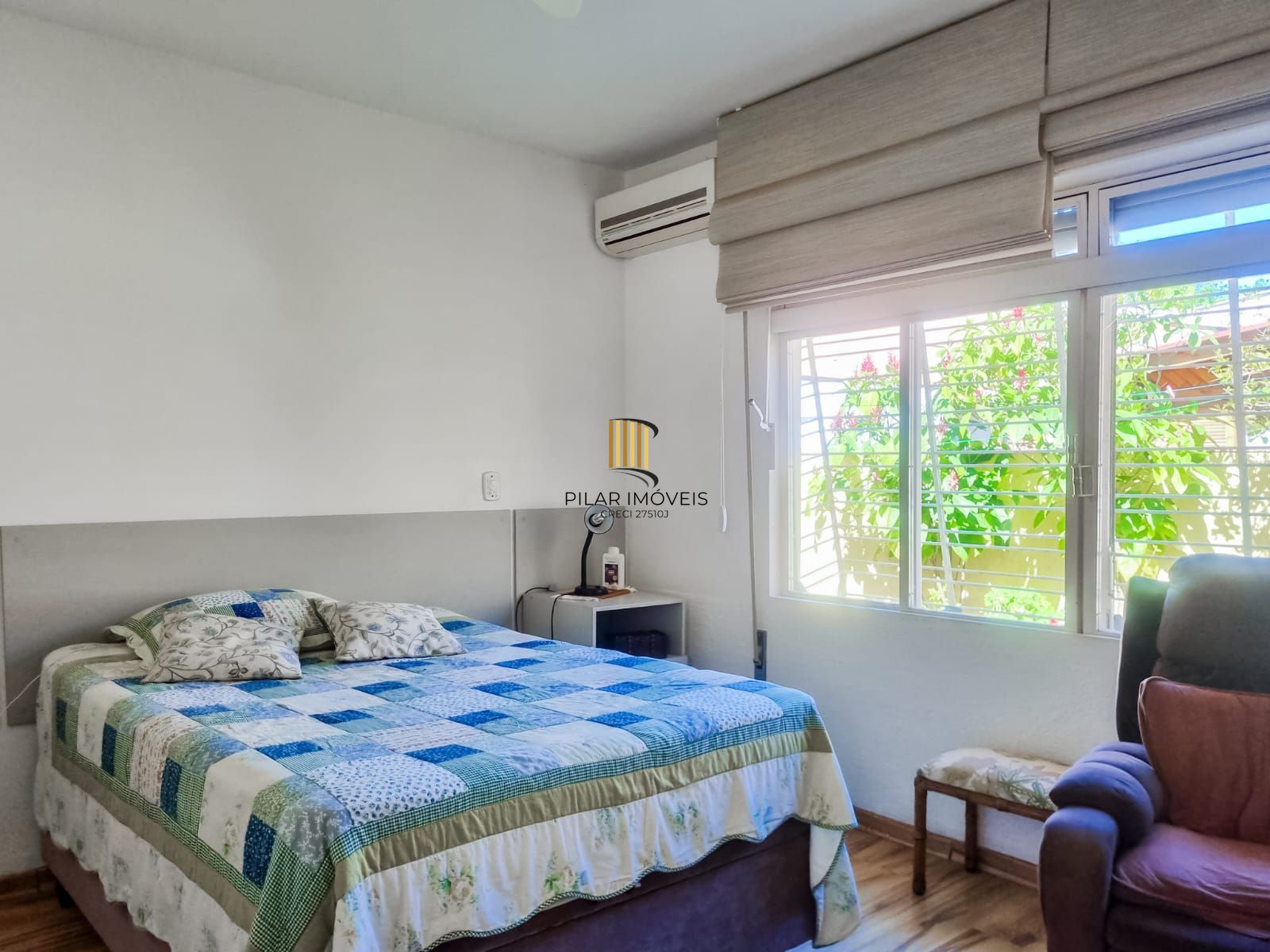 Casa Térrea 280 m²  em Teresópolis – 4 Dorms, Escritório e Edícula