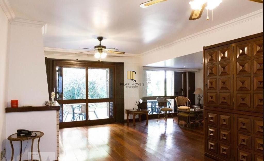 Casa de 3 dormitórios à venda no Bairro, Jardim do Salso - Porto Alegre