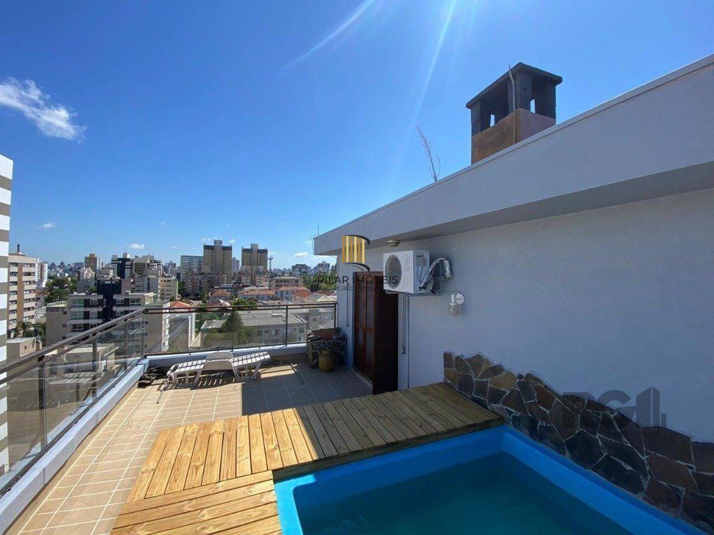 Cobertura Duplex para Venda - 269,97², 3 dorm, 1 suite, 2 vagas - Menino Deus