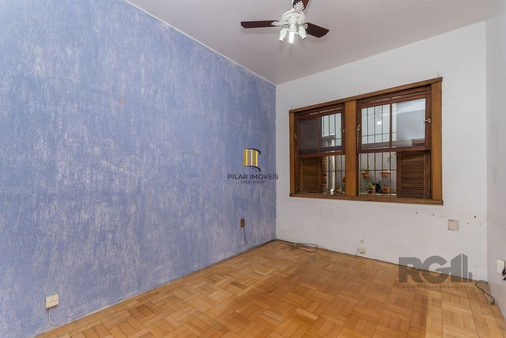 Excelente casa de 150m² com 3 dormitórios e 2 vagas.