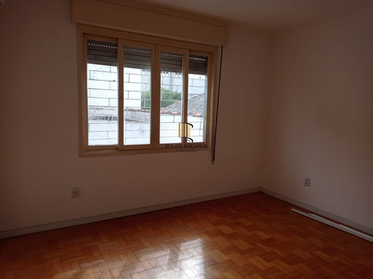 Apartamento de 1 dormitório à venda em Menino Deus, Porto Alegre.