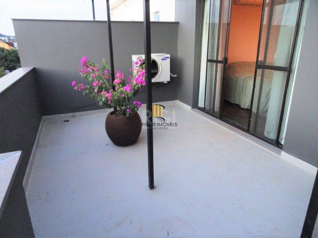 Casa para Venda - 165m², 3 dormitórios, sendo 3 suites, 1 vaga - Hípica