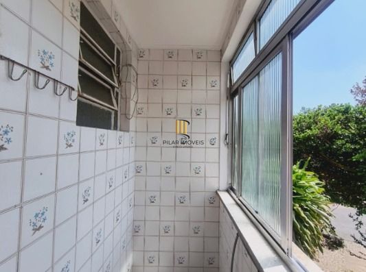 Apartamento 1 Dormitório, 1 vaga de garagem coberta, Bairro Passo Da Areia, Porto Alegre/RS