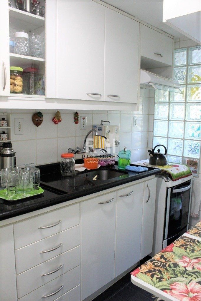 Apartamento para Venda - 78.13m², 3 dormitórios, 1 vaga - Teresópolis