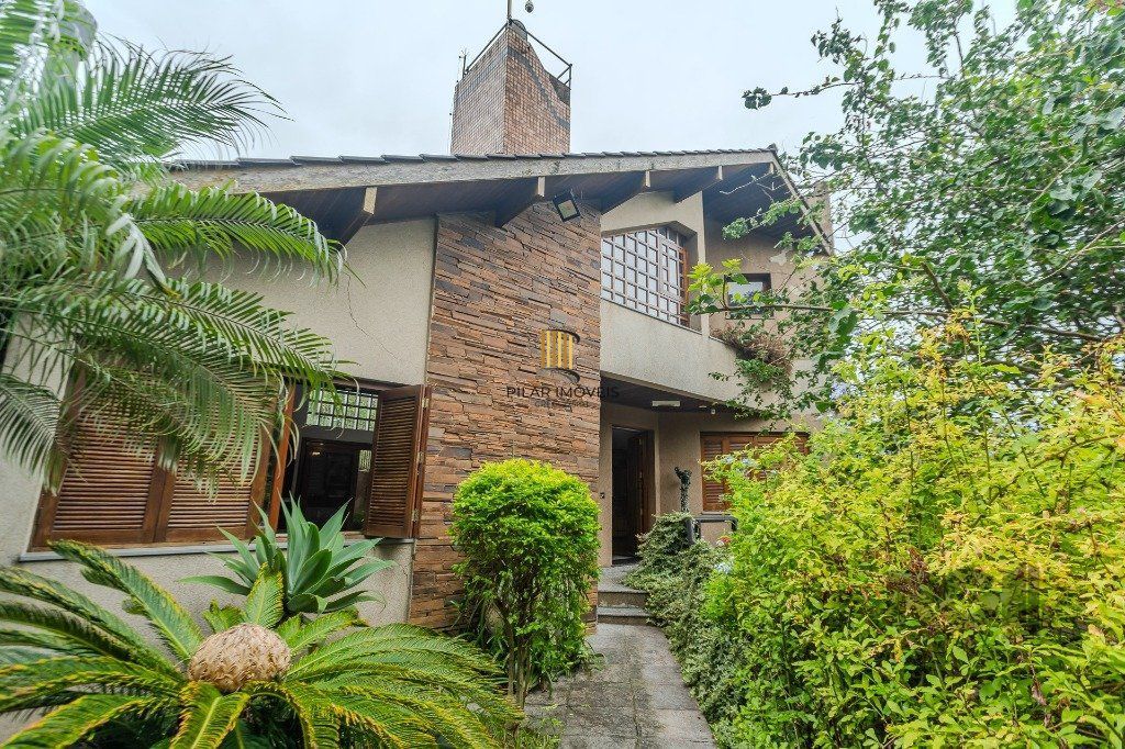 Casa 400m² - 5 dormitórios, 4 vagas no bairro Vila Jardim - Pilar Imóveis