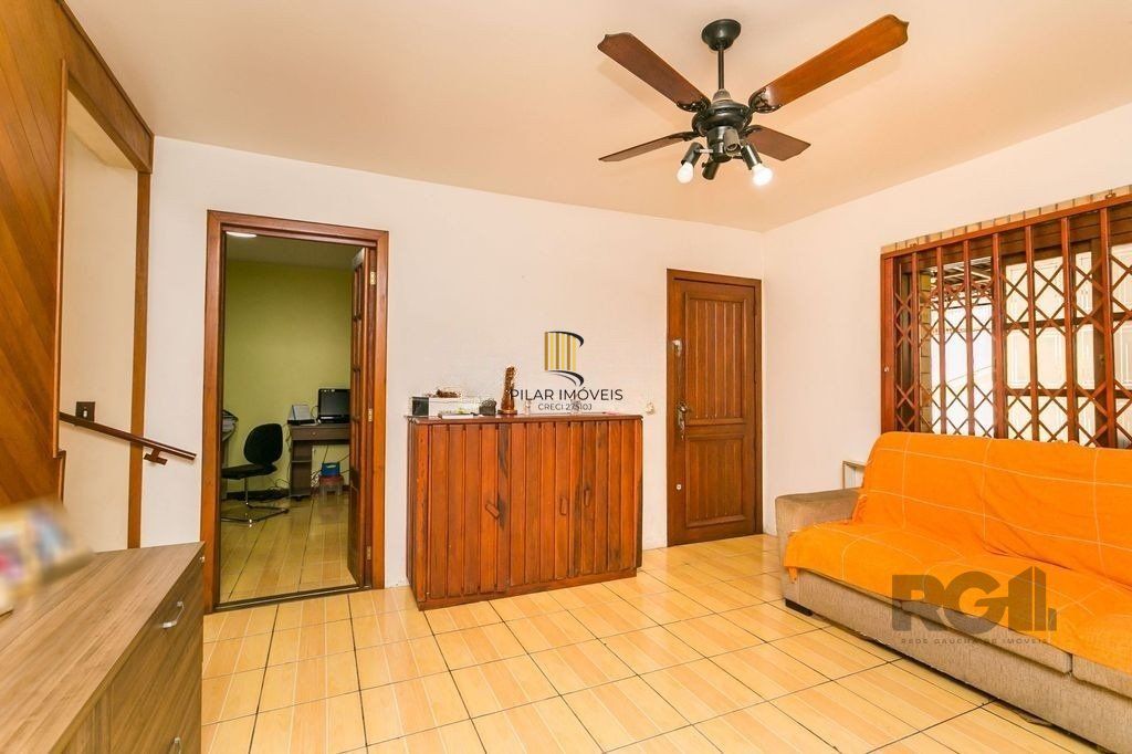 Casa 5 dormitórios no bairro Cristal