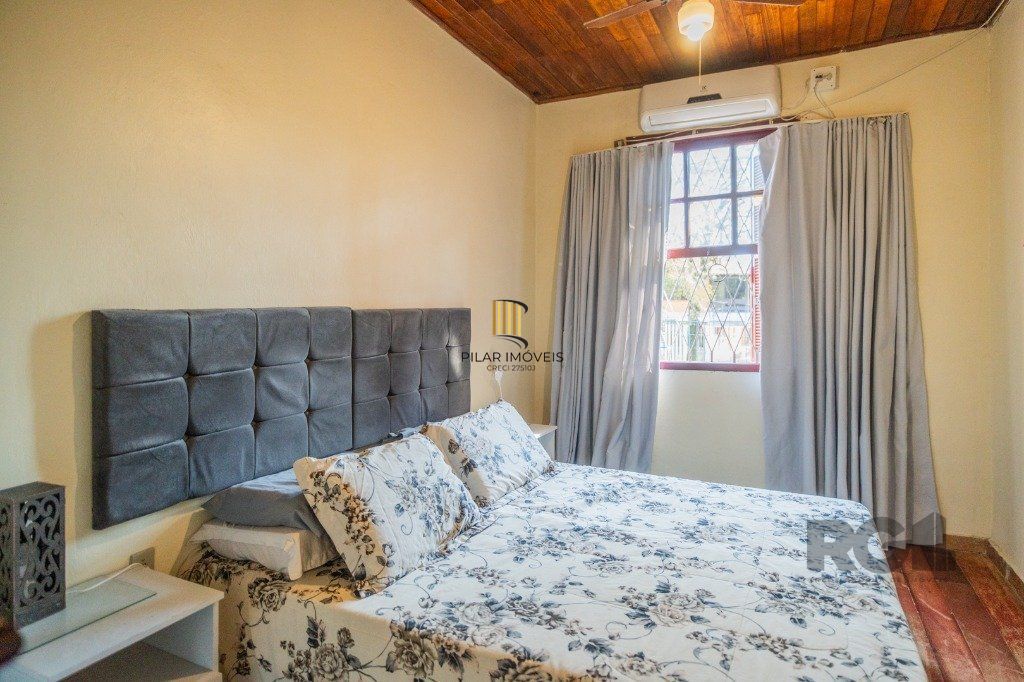 Casa 2 Dormitório(s) Bairro Nonoai