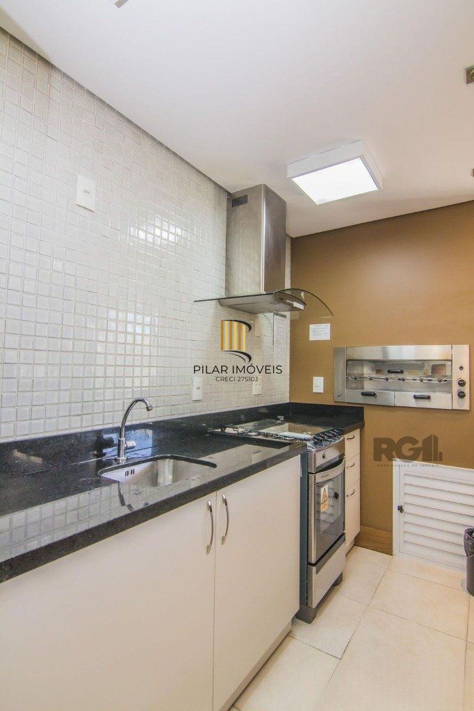 Apartamento 50m² - 2 dormitórios e 1 vaga no bairro Partenon
