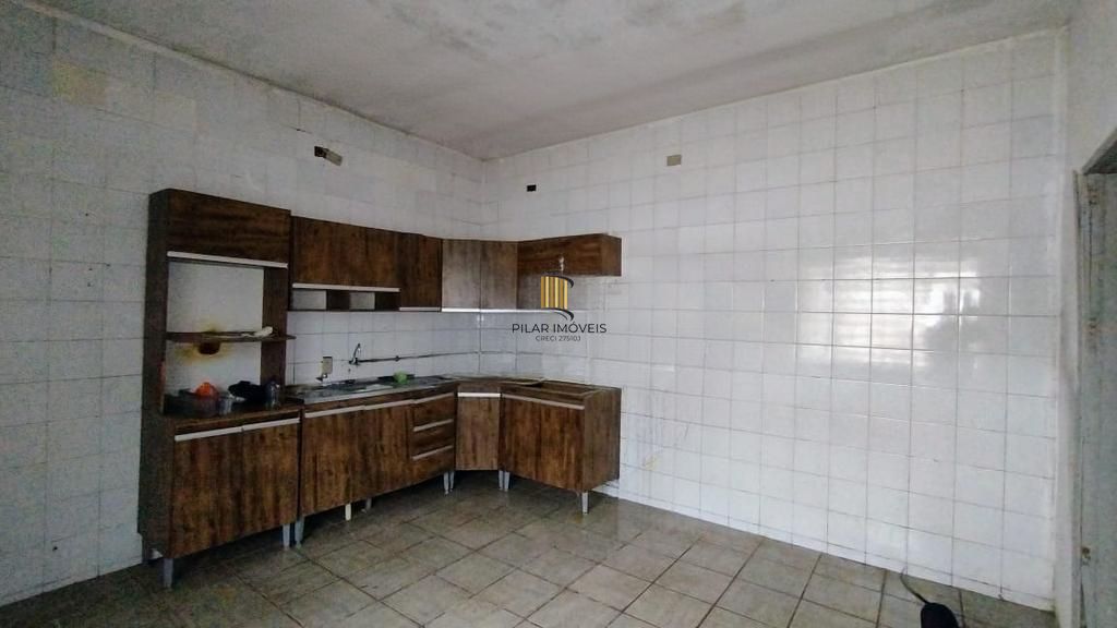 Casa de 2 dormitórios à venda no Bairro Chapéu do Sol - Porto Alegre