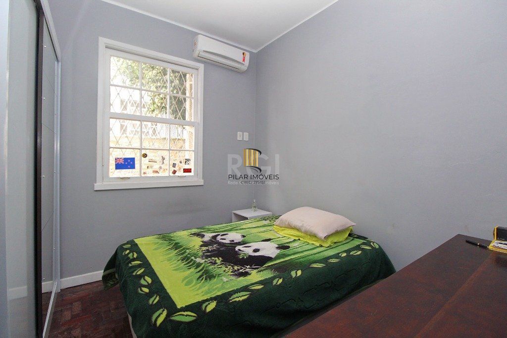 Casa para Venda - 264m², 3 dormitórios, 2 vagas - Santa Tereza