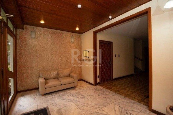 Apartamento 3 dormitórios no bairro Menino Deus