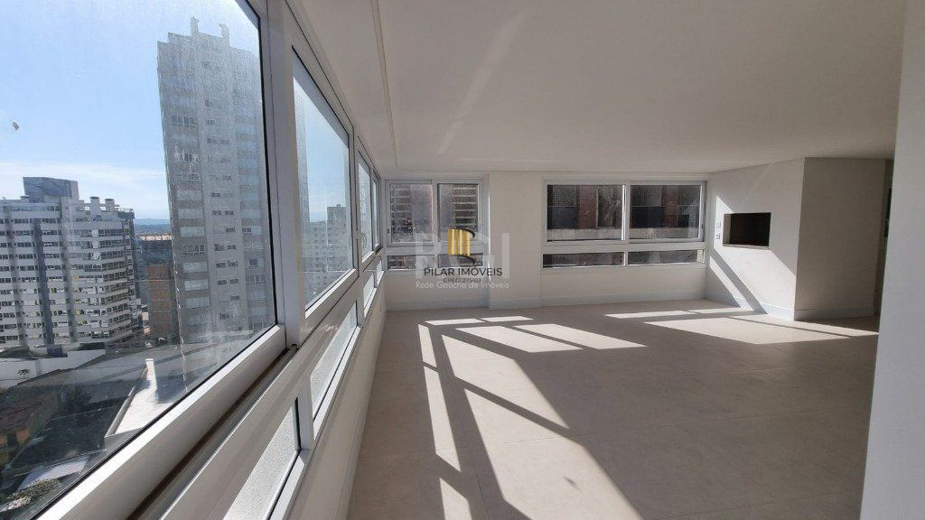 Apartamento 3 dormitórios no bairro Centro