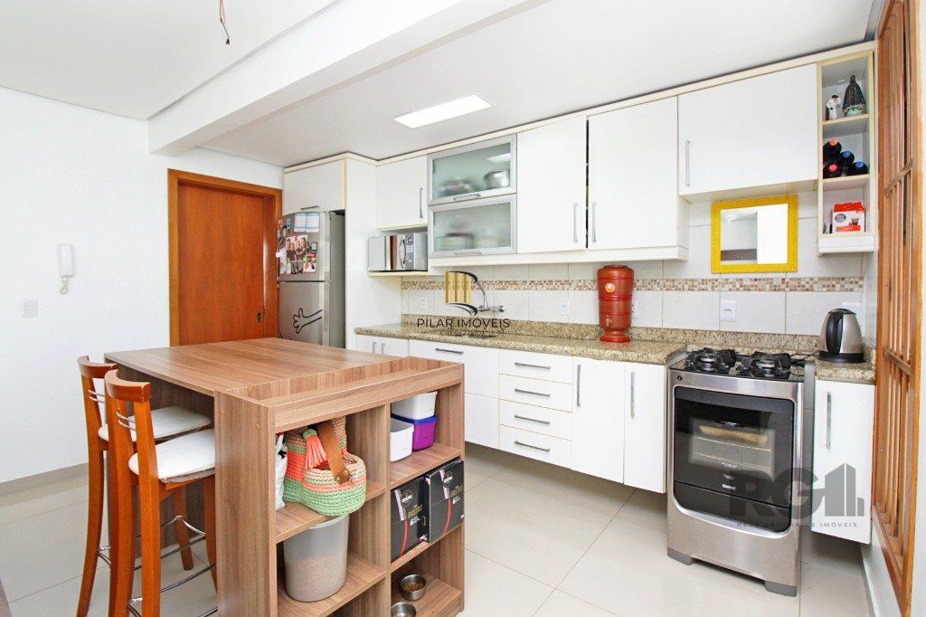Apartamento para Venda - 82m², 2 dormitórios, sendo 2 suites, 1 vaga - Jardim Botânico
