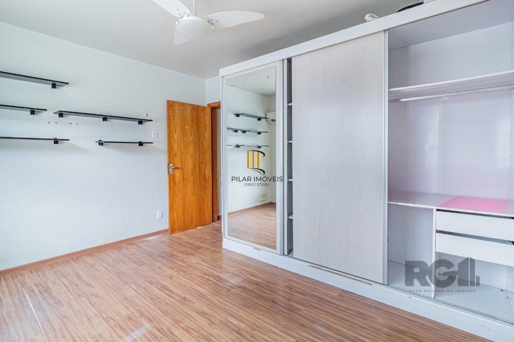 Apartamento de 2 dormitórios no bairro Glória