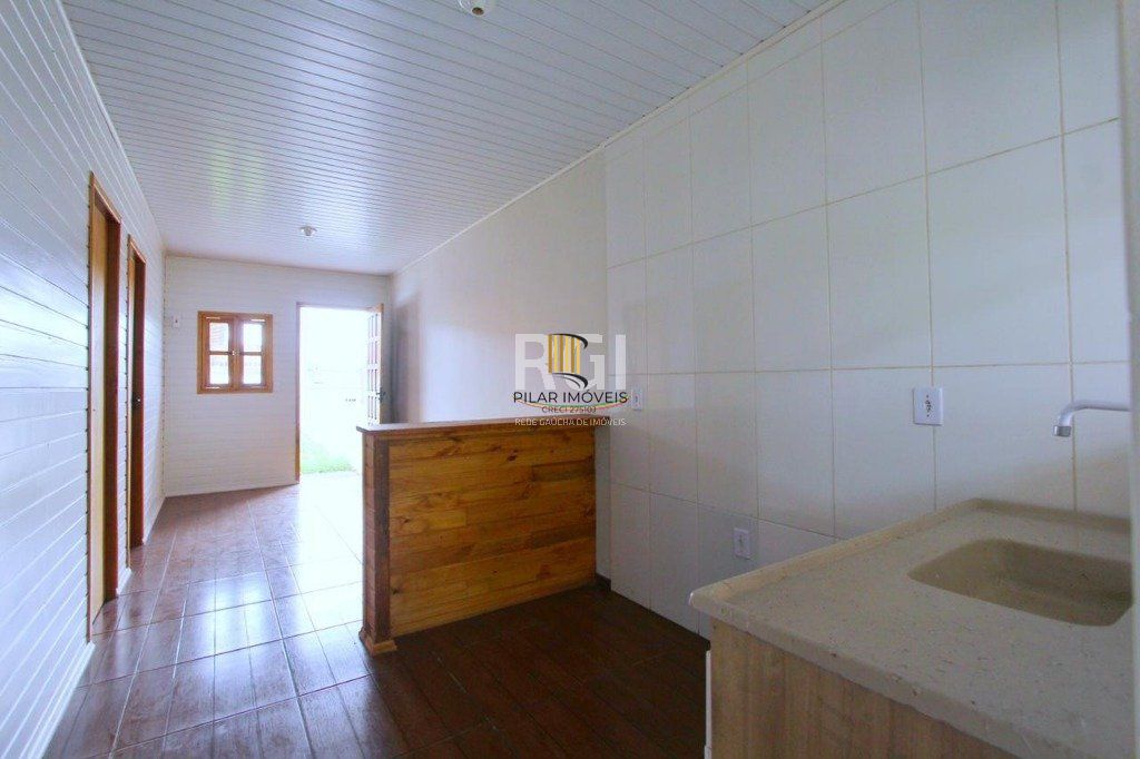 CASA BEM LOCALIZADA NA CAVALHADA EM FRENTE AO CECOPAM