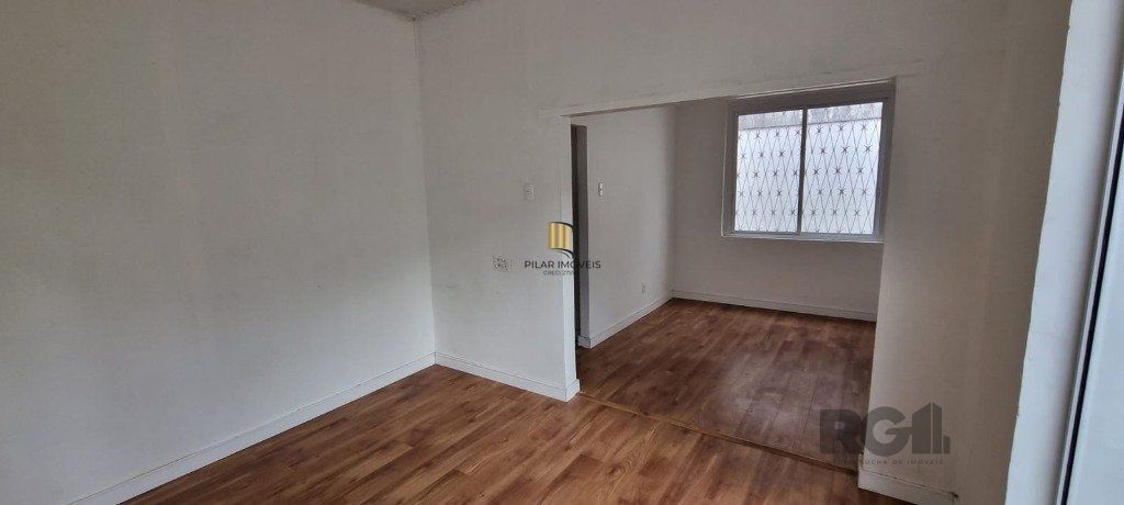 Casa de 2 dormitórios no bairro Petrópolis